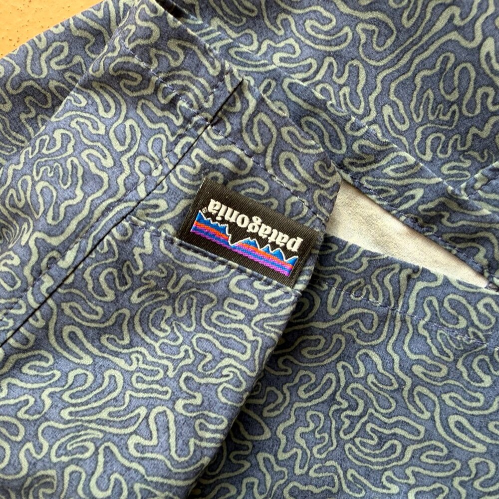 $47 Women's Tyrolean Bike Shorts  9½" Journeys: Sound Blue Size 6 - Picture 4 of 6